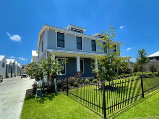 311 E Evergreen St Bldg 19, San Antonio, TX 78212