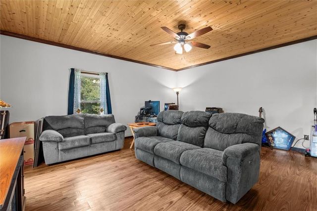 835 Kent Rd, Bowdon, GA 30108
