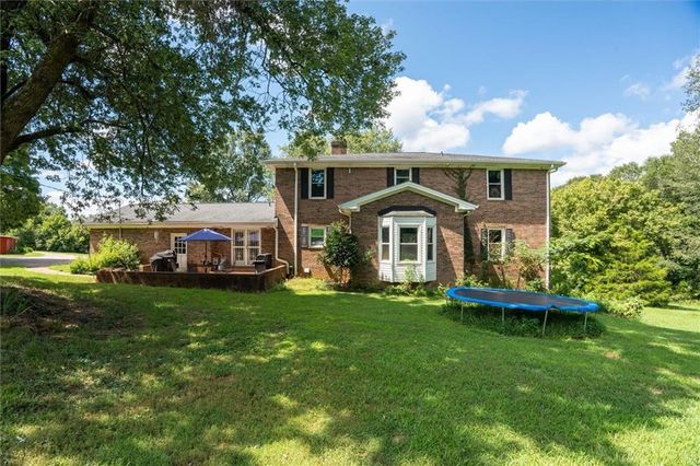835 Kent Rd, Bowdon, GA 30108
