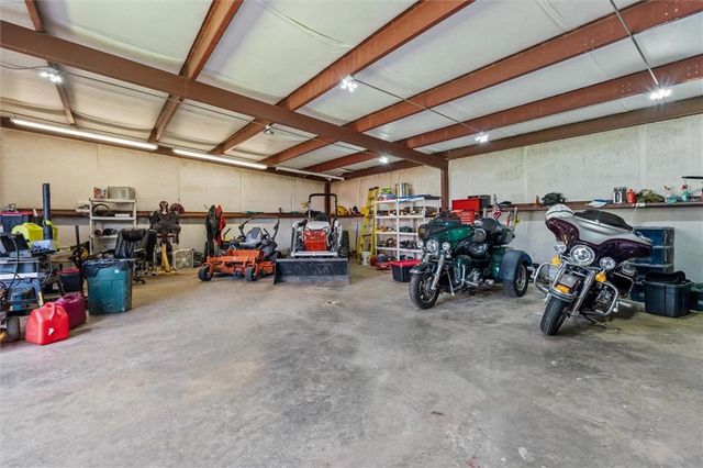 835 Kent Rd, Bowdon, GA 30108