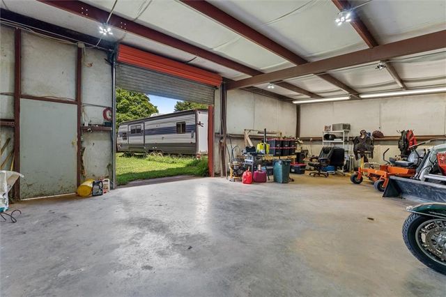 835 Kent Rd, Bowdon, GA 30108