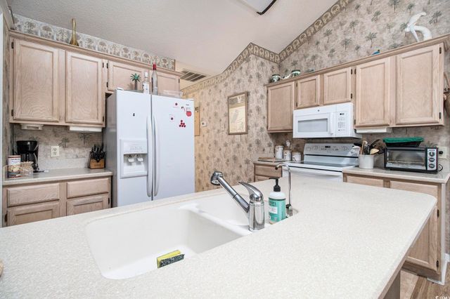 3910 Stillwood Dr., Myrtle Beach, SC 29588