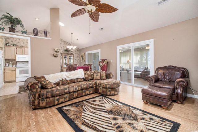 3910 Stillwood Dr., Myrtle Beach, SC 29588