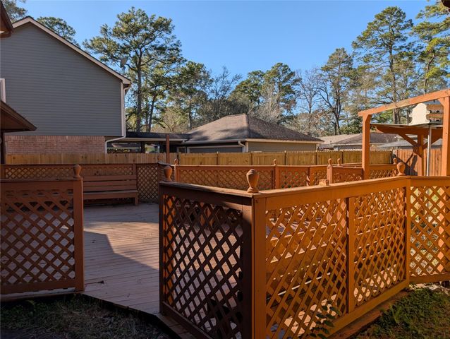 2055 Riverlawn, Houston, TX 77339