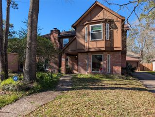 2055 Riverlawn, Houston, TX 77339