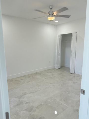 2614 W 70th Street, Lehigh Acres, FL 33971