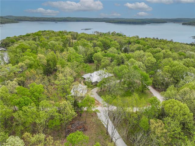 19643 Indigo Drive, Rogers, AR 72756