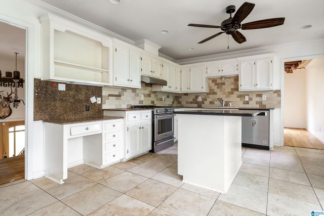 2855 CAHAWBA TRAIL, Birmingham, AL 35243