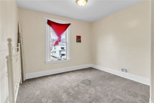 1233 Kenneth Avenue, Arnold, PA 15068