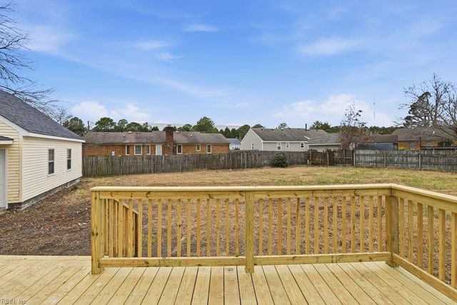 2628 Roundtree CIR, Chesapeake, VA 23323