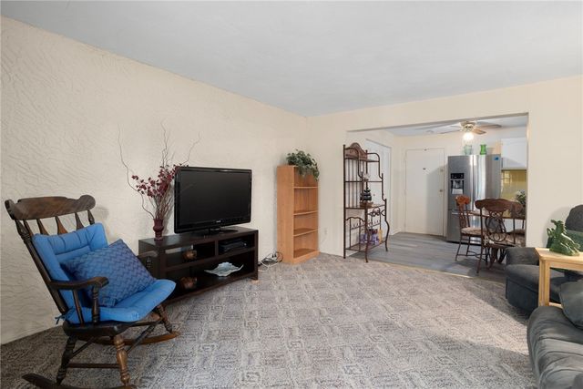 1190 Charles Street 18, North Providence, RI 02904