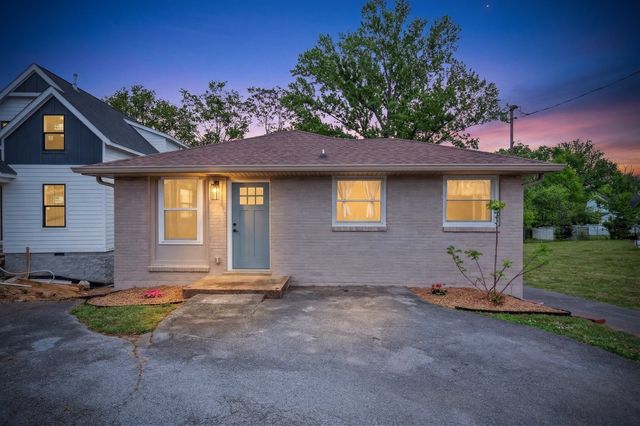 1413 Porter Rd, Nashville, TN 37206