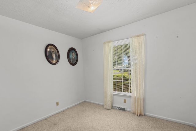 178 Schofield Lane, Frankfort, KY 40601