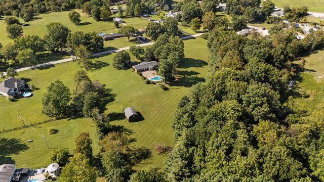 178 Schofield Lane, Frankfort, KY 40601