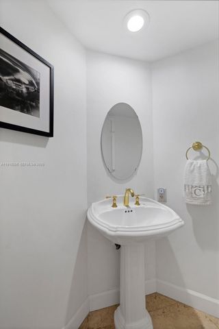 19333 Collins Avenue 504, Sunny Isles Beach, FL 33160