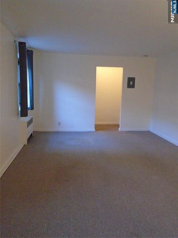 2337 Hudson B15, Fort Lee, NJ 07024