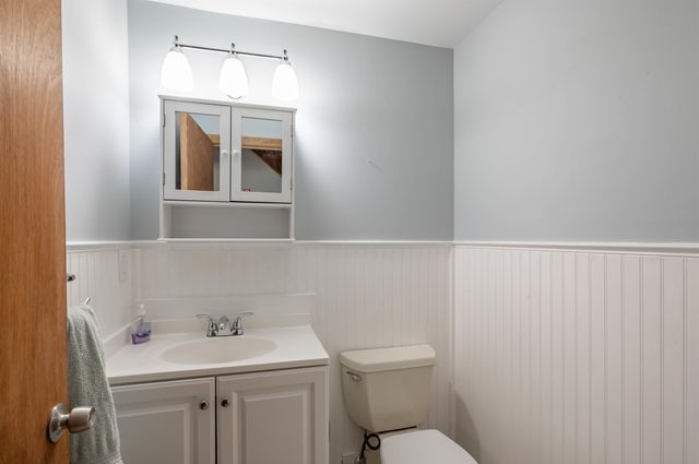 41 Lund Drive, Hudson, NH 03051