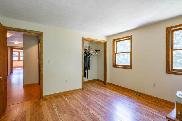 41 Lund Drive, Hudson, NH 03051