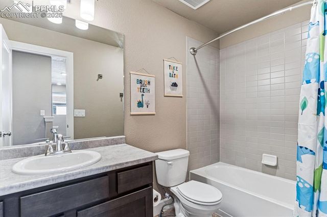 1747 Peak Prairie Lane, Monument, CO 80132