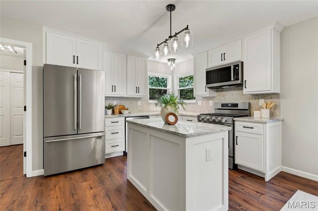 540 Gentle Breeze Drive, St Peters, MO 63376