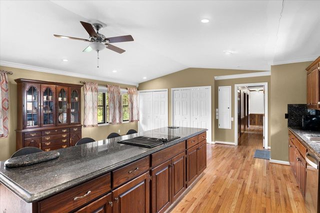 812 W Fort Street, Chatsworth, GA 30705