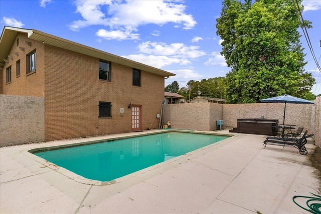 812 W Fort Street, Chatsworth, GA 30705