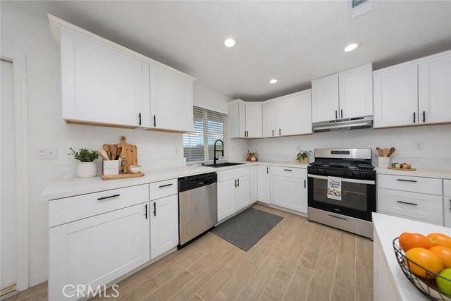 27335 Peach Tree, Helendale, CA 92342