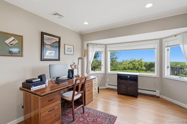 282 Belvedere Drive, Oakdale, NY 11769