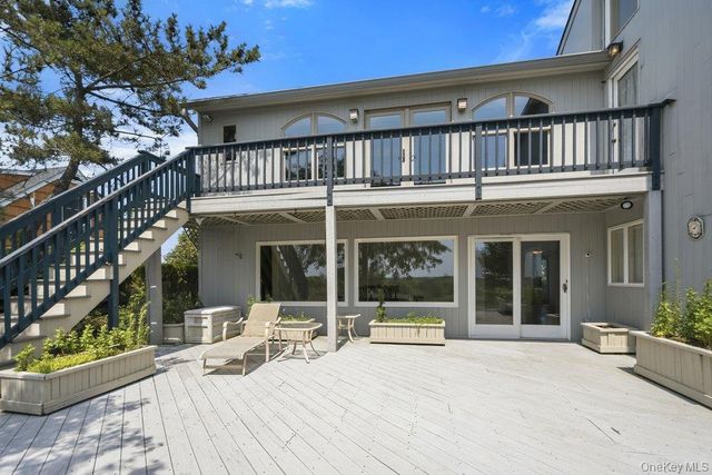 282 Belvedere Drive, Oakdale, NY 11769