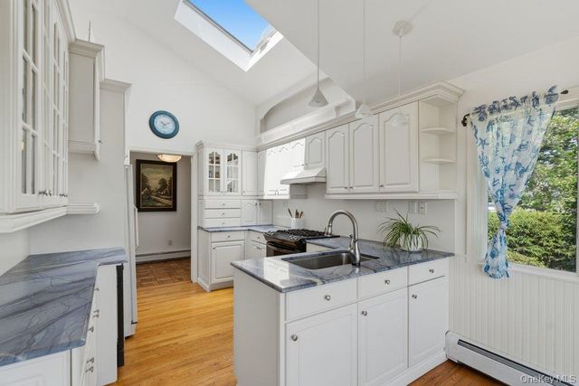 282 Belvedere Drive, Oakdale, NY 11769