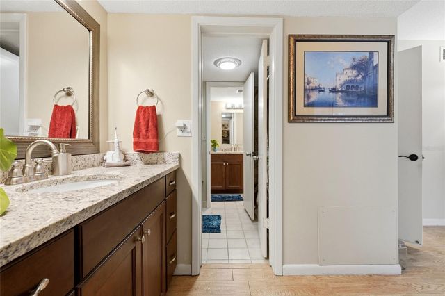 2508 SW 14TH DRIVE 216, Gainesville, FL 32608