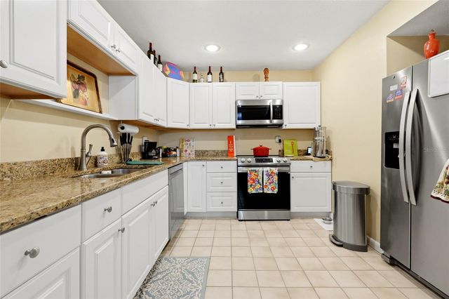 2508 SW 14TH DRIVE 216, Gainesville, FL 32608