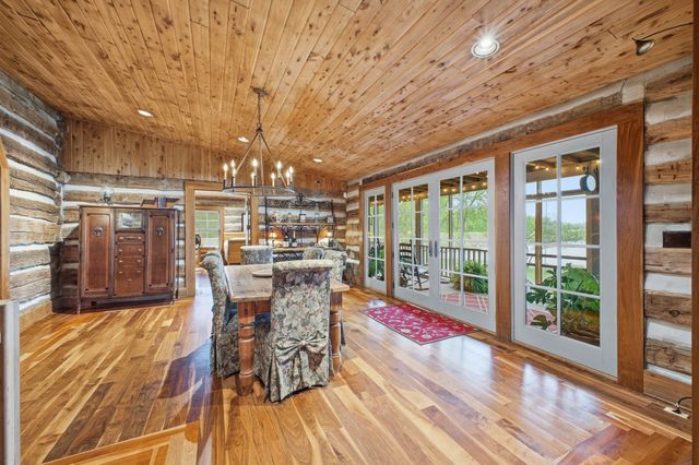 1004 Mill Pond Road, Mount Pleasant, TN 38474
