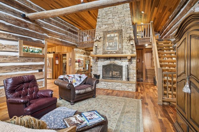 1004 Mill Pond Road, Mount Pleasant, TN 38474