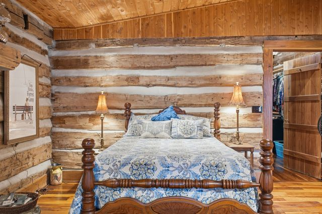 1004 Mill Pond Road, Mount Pleasant, TN 38474
