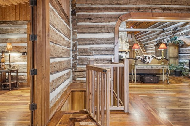 1004 Mill Pond Road, Mount Pleasant, TN 38474