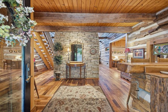 1004 Mill Pond Road, Mount Pleasant, TN 38474