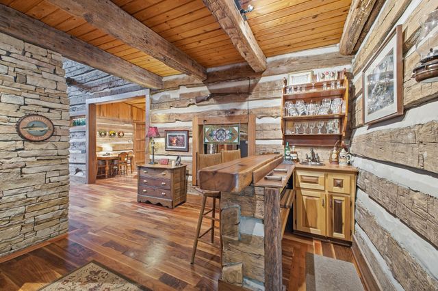 1004 Mill Pond Road, Mount Pleasant, TN 38474