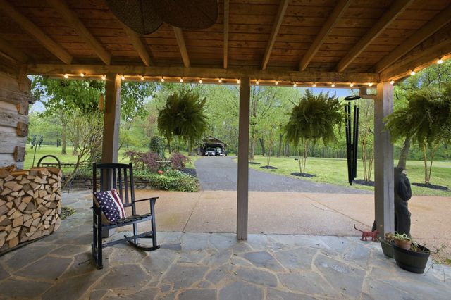 1004 Mill Pond Road, Mount Pleasant, TN 38474