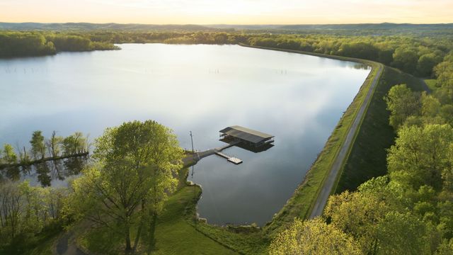 1004 Mill Pond Road, Mount Pleasant, TN 38474