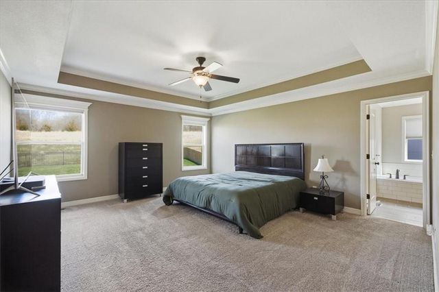 851 Creekmoor Pond Lane, Raymore, MO 64083