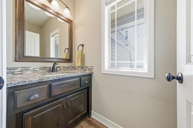 851 Creekmoor Pond Lane, Raymore, MO 64083