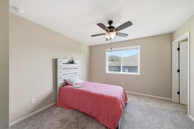 851 Creekmoor Pond Lane, Raymore, MO 64083