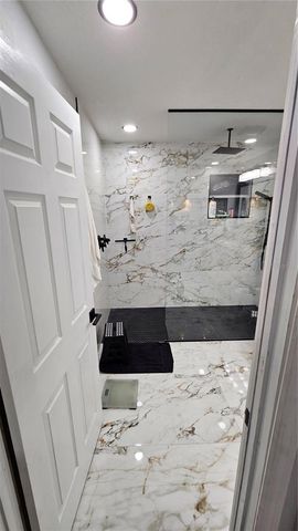 10633 WINDSOR PLACE, Orlando, FL 32821