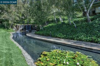 3142 Rossmoor Pkwy 2, Walnut Creek, CA 94595