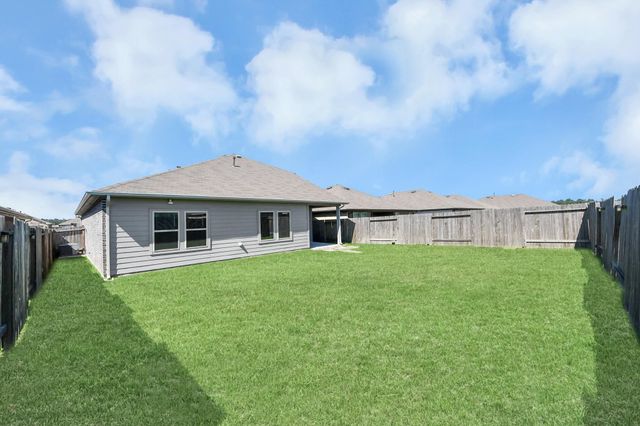 21123 Waze Lewis Drive, New Caney, TX 77357