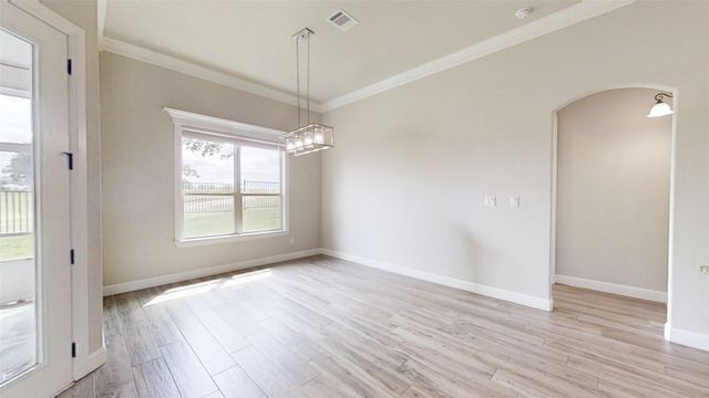 2025 Clive Drive, Granbury, TX 76048