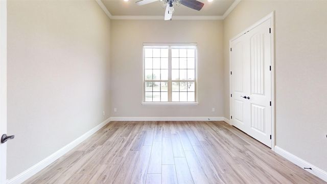 2025 Clive Drive, Granbury, TX 76048