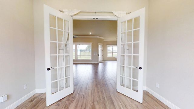 2025 Clive Drive, Granbury, TX 76048