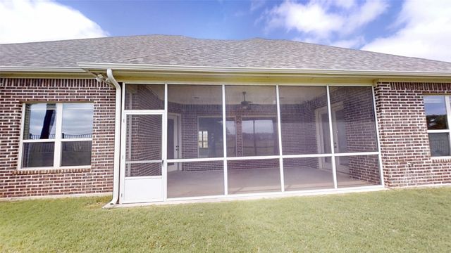 2025 Clive Drive, Granbury, TX 76048